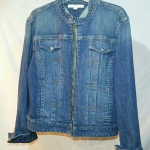 Tommy Hilfiger women's vintage xl  jean jacket
